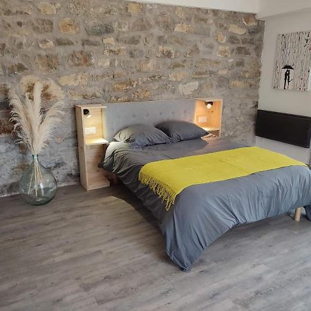 Auberge Des Esperels Rez De Maison Avec Jardin Figanières Εξωτερικό φωτογραφία